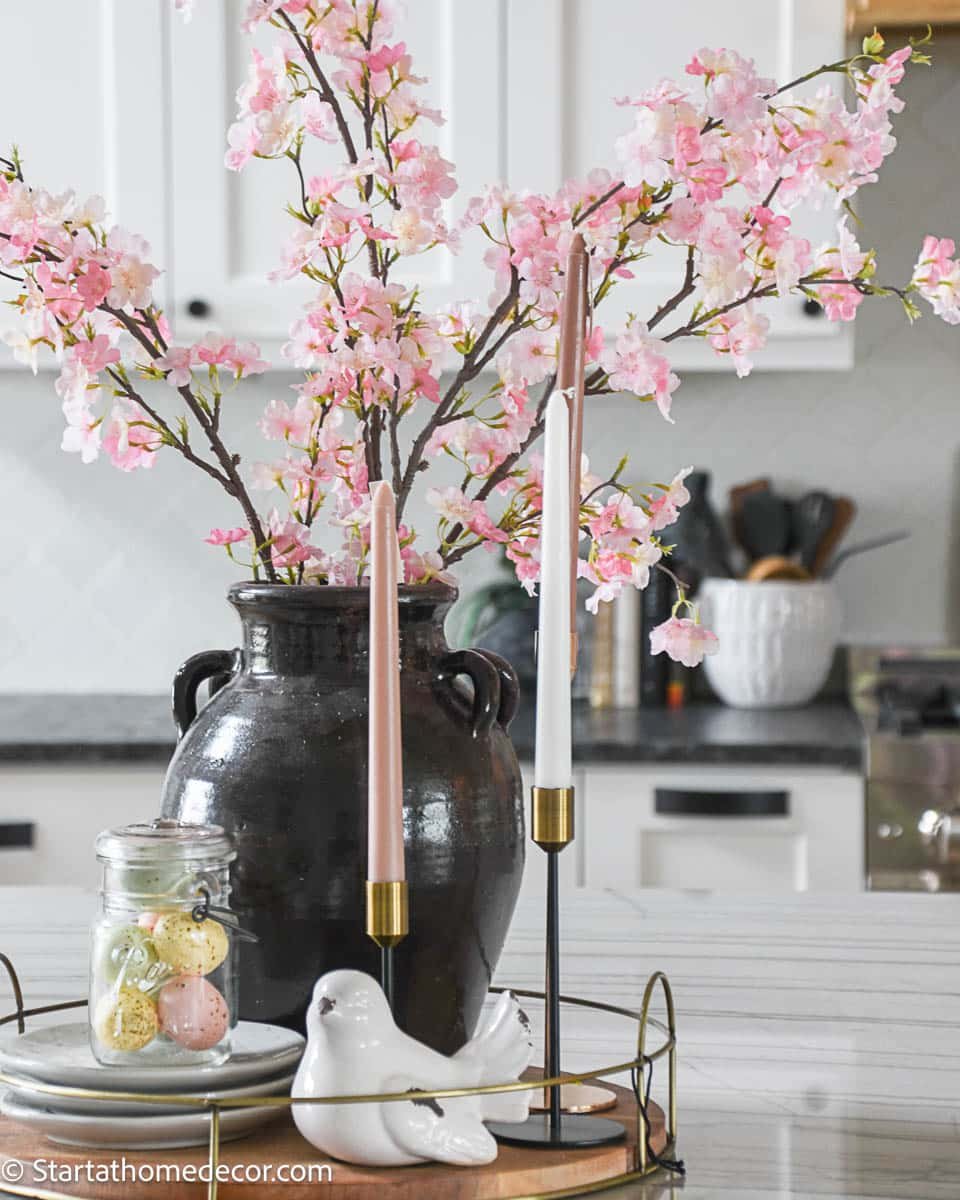 Centerpiece Paskah