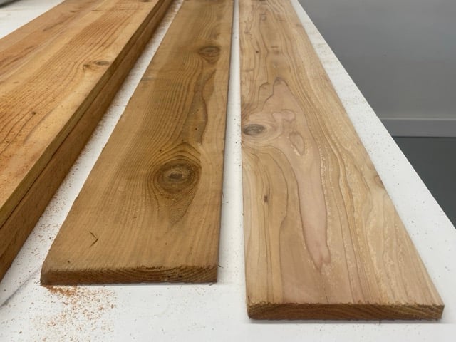 Piket pagar cedar berpasir