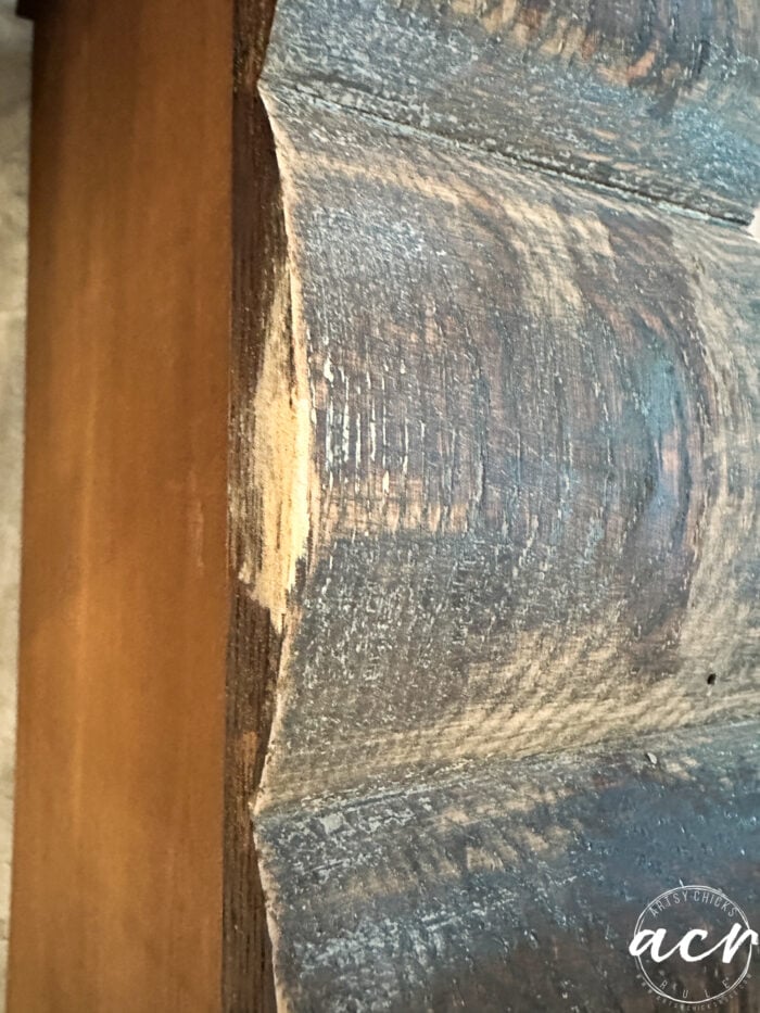 pengisi kayu diisi tempat di laci