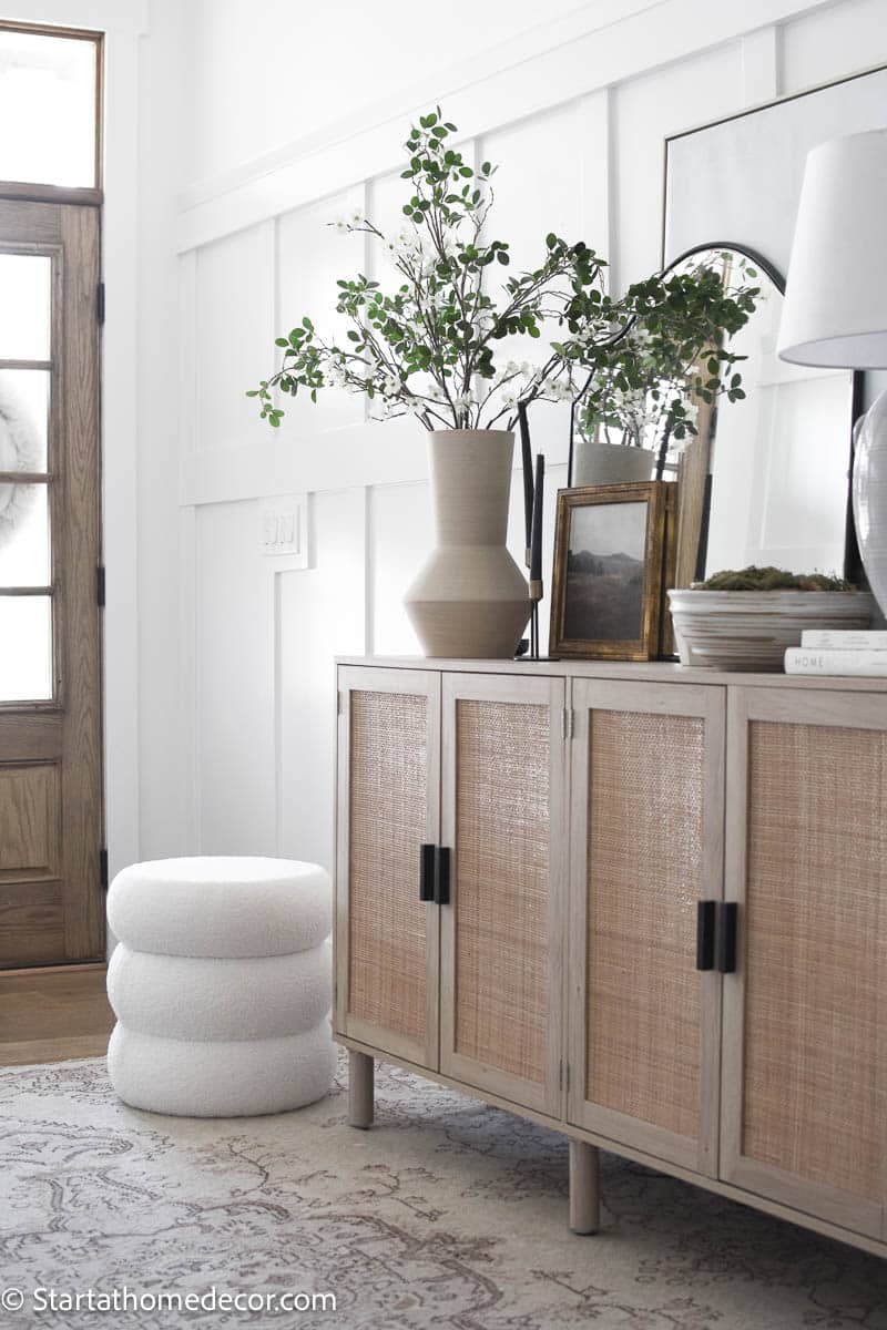 pintu masuk pouf
